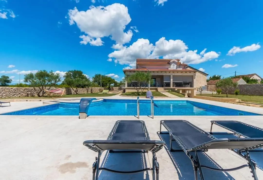 فيلا Family Friendly House With A Swimming Pool Gornje Rastane, Biograd - 24616 Donje Rastane 0*,